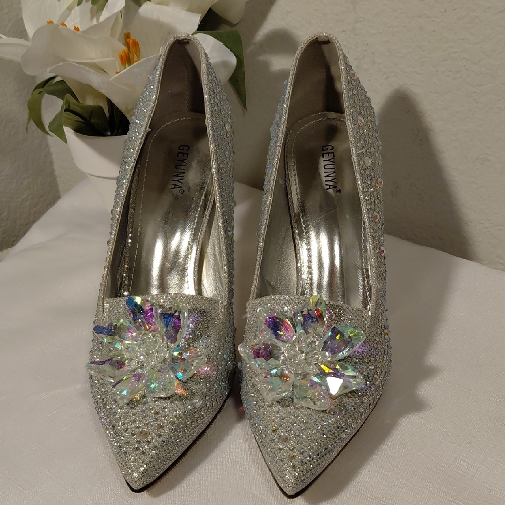 Silver Crystal Embellished Pointed-Toe Pumps
